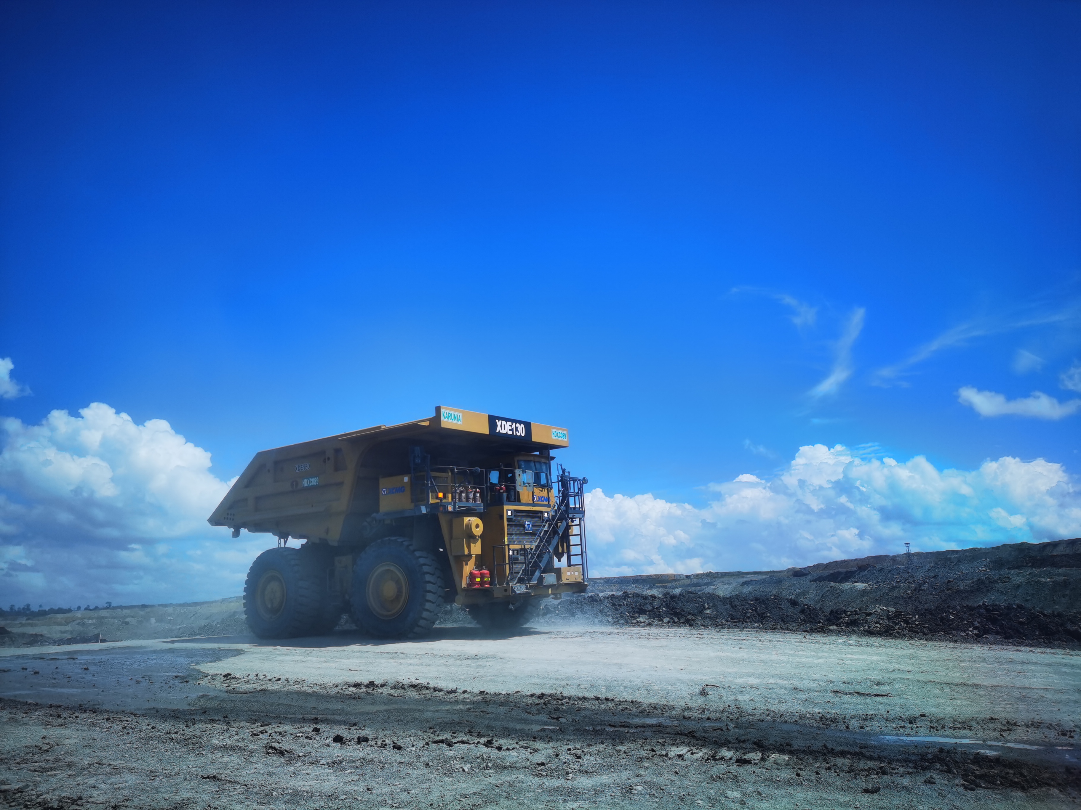 矿业报国，效率传奇！徐工蓝莓TV高清播放100台+扎根高原