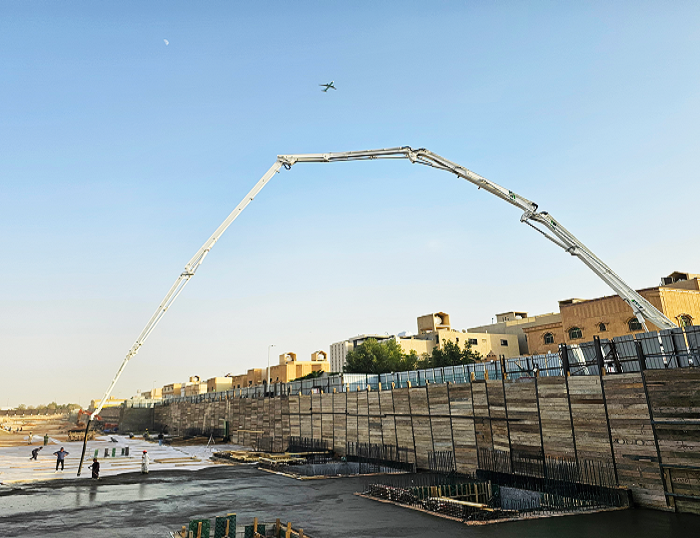 徐工泵车驰骋沙特 为房建注入“中国力量”