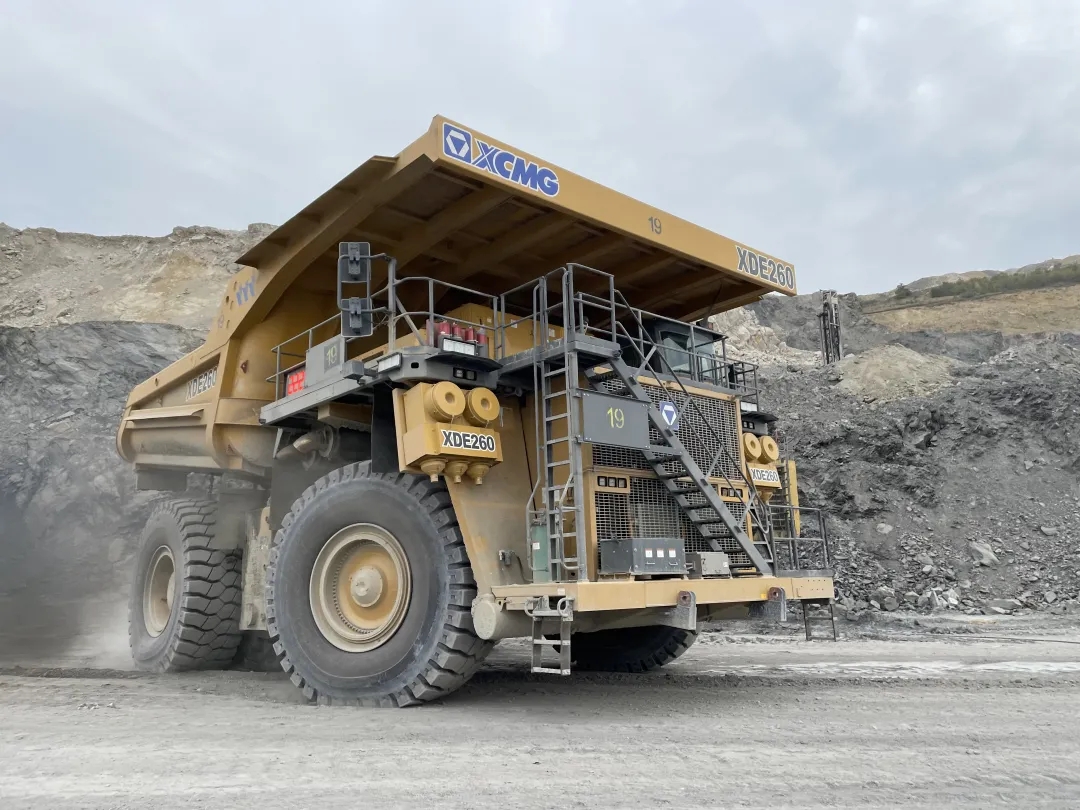 2.webp.jpg 2.webp.jpg